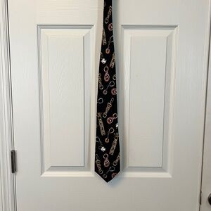 Disney Mickey Men's Black 100% Silk Tie with Printed Mickey Keychains